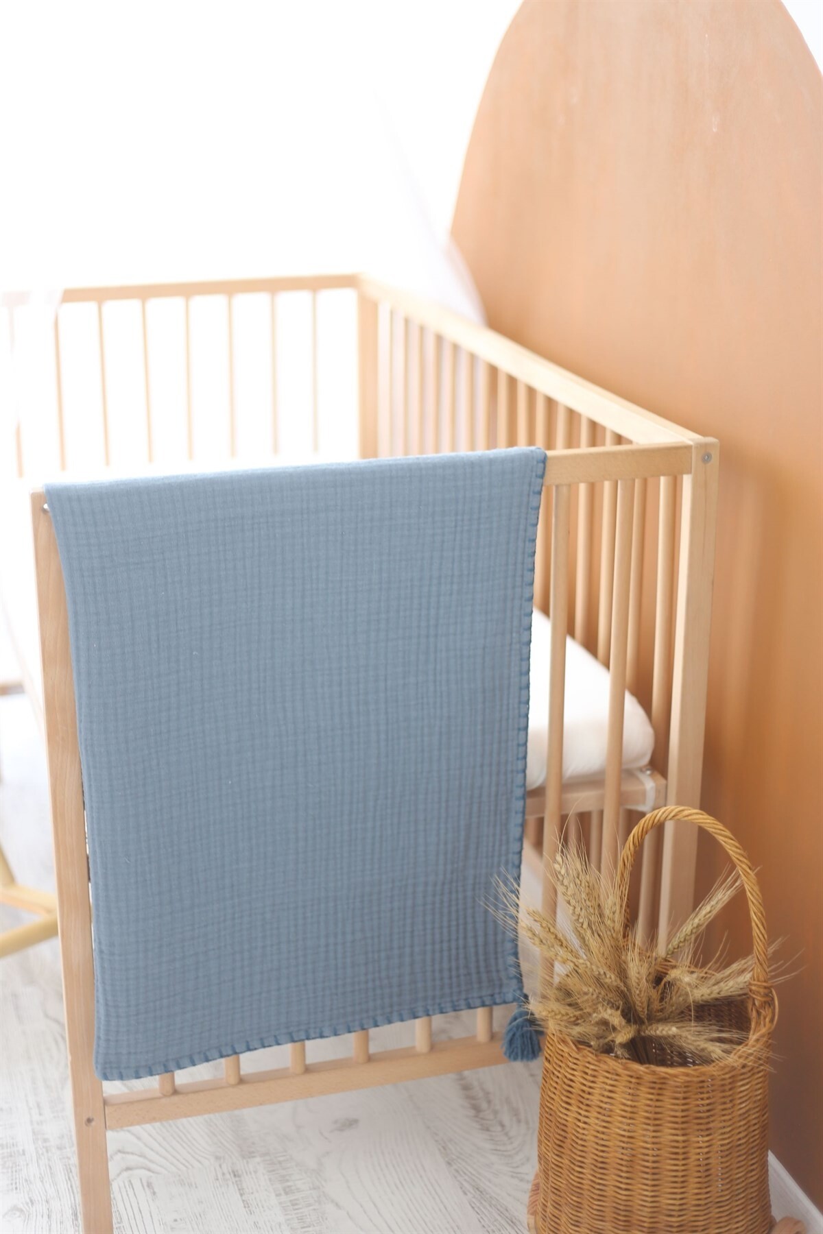 Hand Embroidered 4-Layer Muslin - İndigo/İndigo