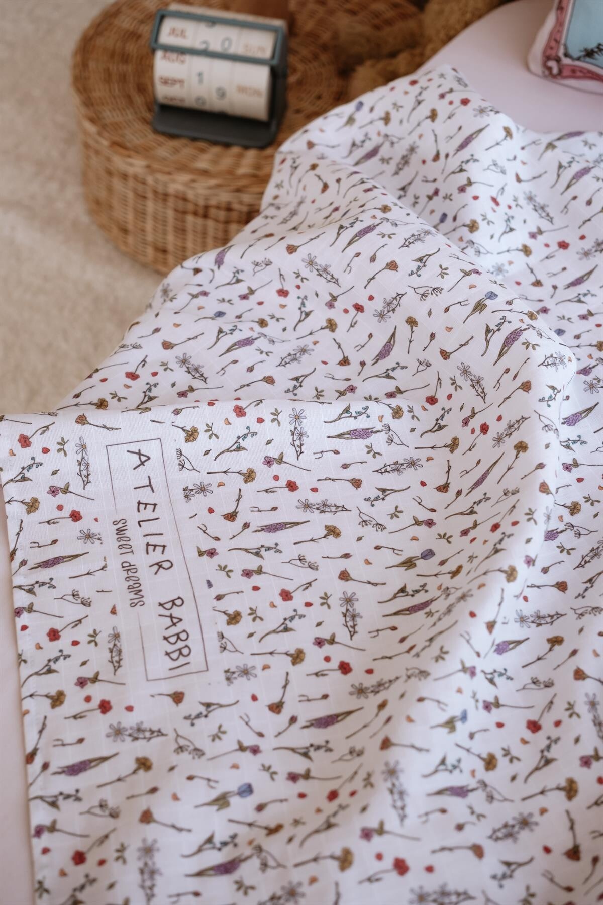 Çift Katlı Müslin Bebek Örtüsü - Çiçek