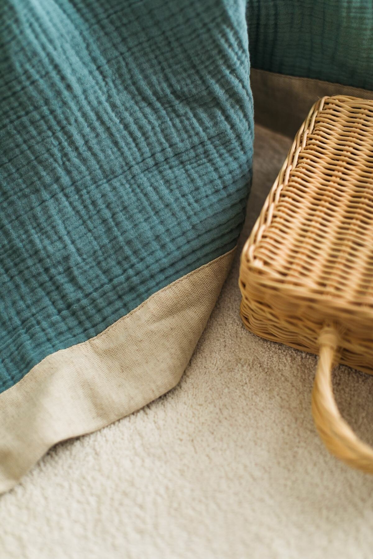 Linen Detailed Muslin Cover - Mint