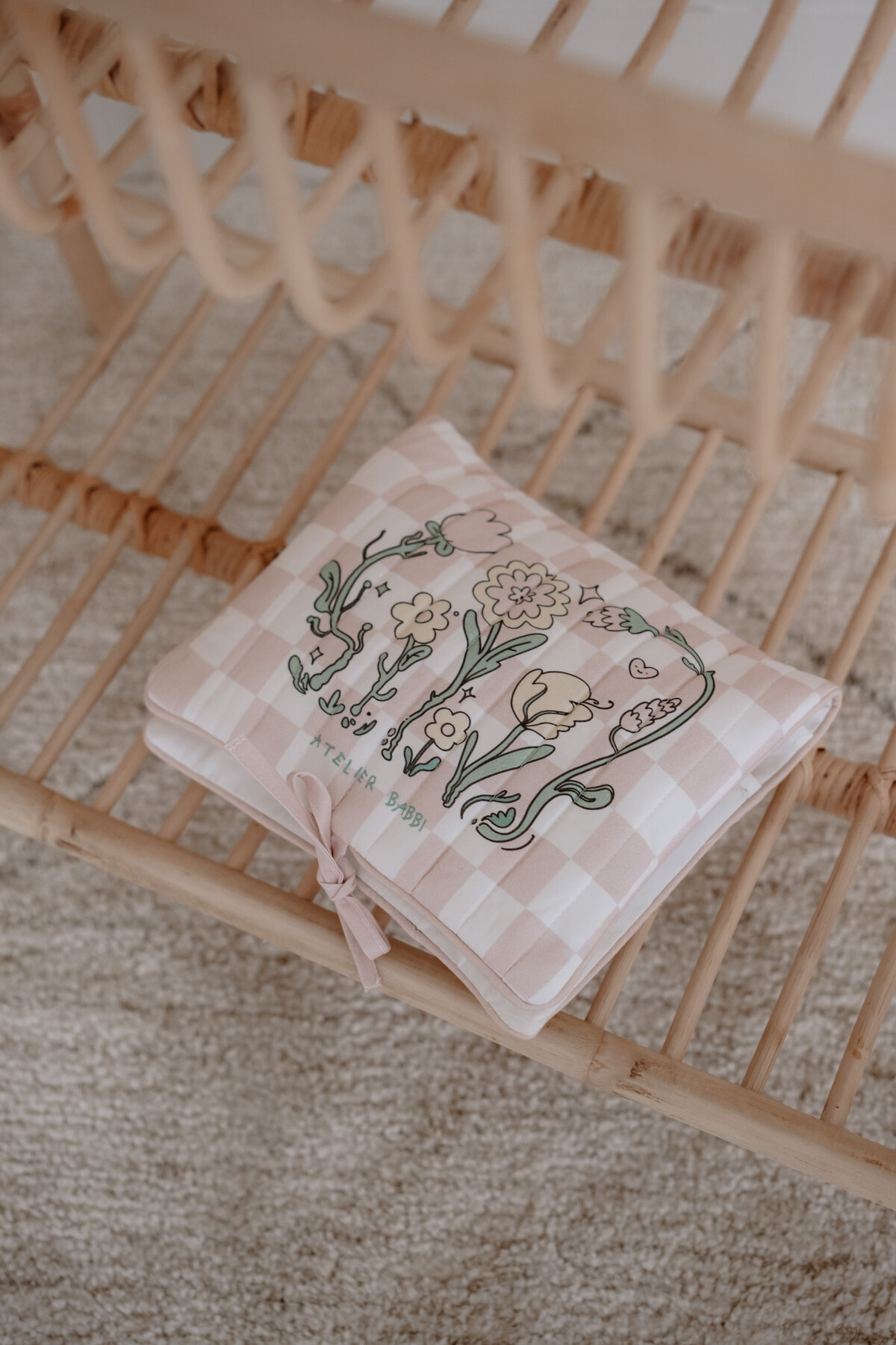 WET WIPES & DIAPER BAG - CHECKERED