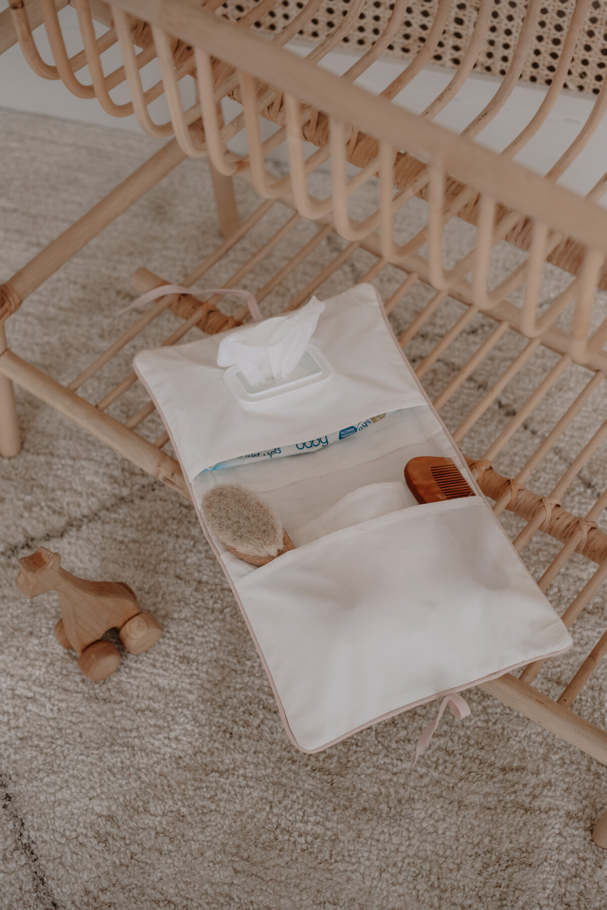 WET WIPES & DIAPER BAG - CHECKERED