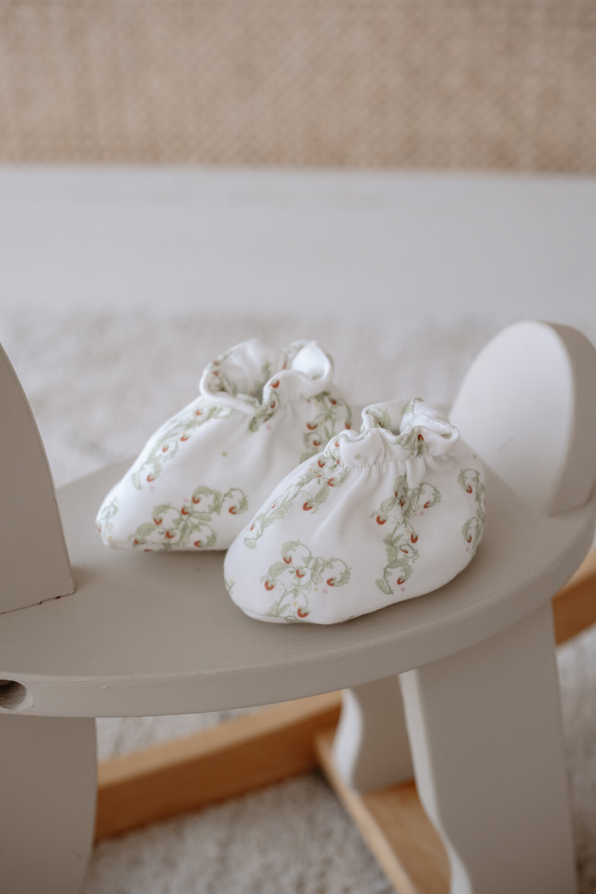 BOOTIES - STRAWBERRY