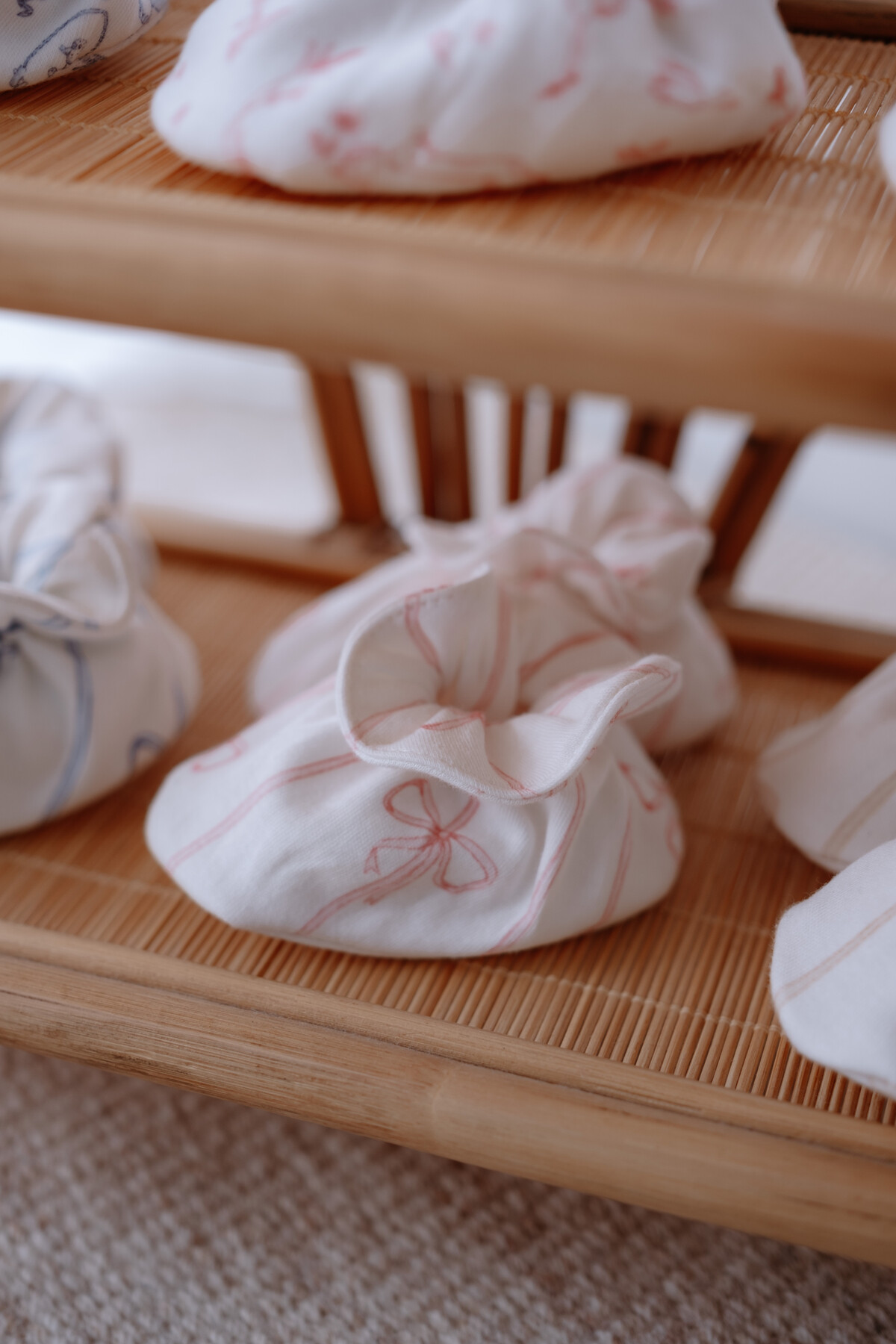 Booties - Ribbon / Pink