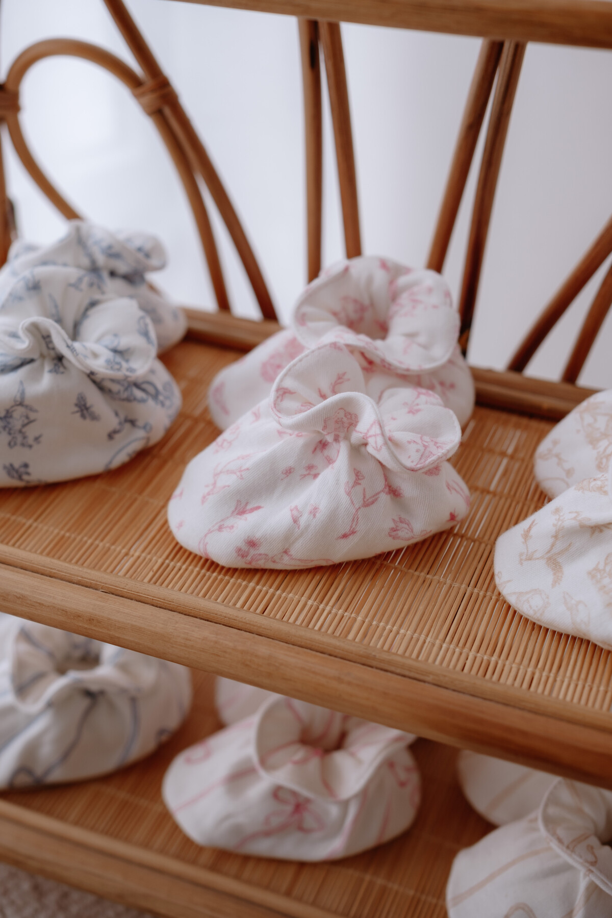 Booties - Toile De Jouy /Pink