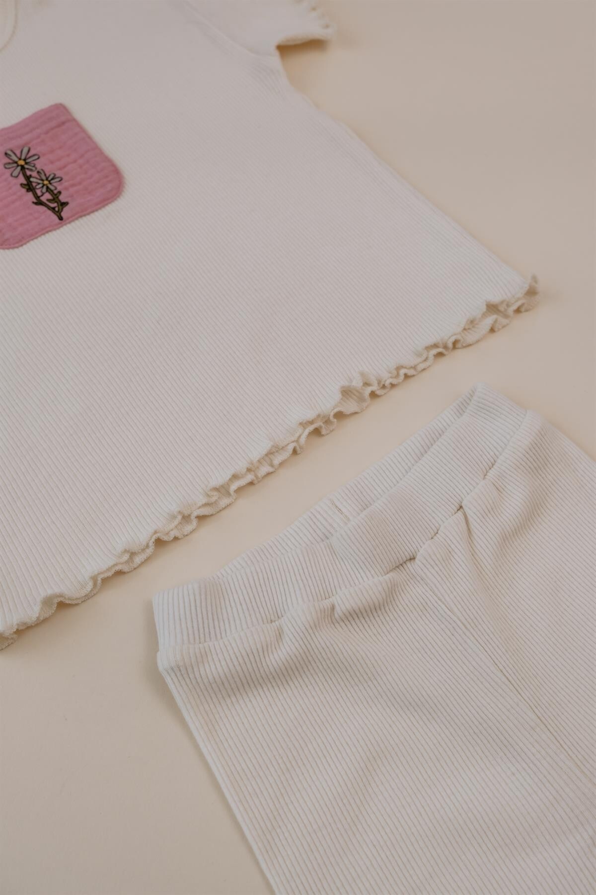 Nakışlı Ve Cepli Müslin Bebek Ribana Takımı - Pembe