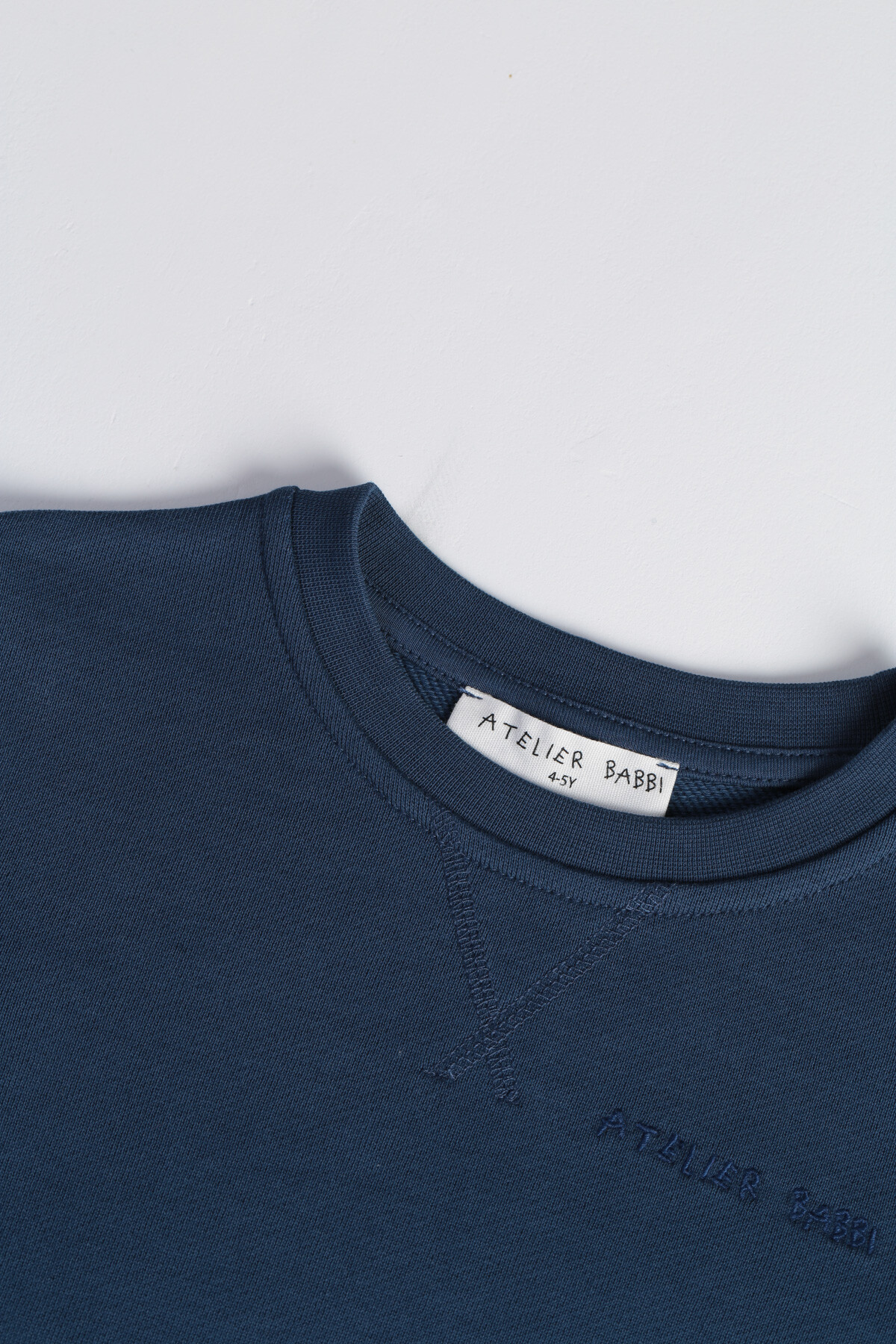 Sweatshirt - Navy Blue