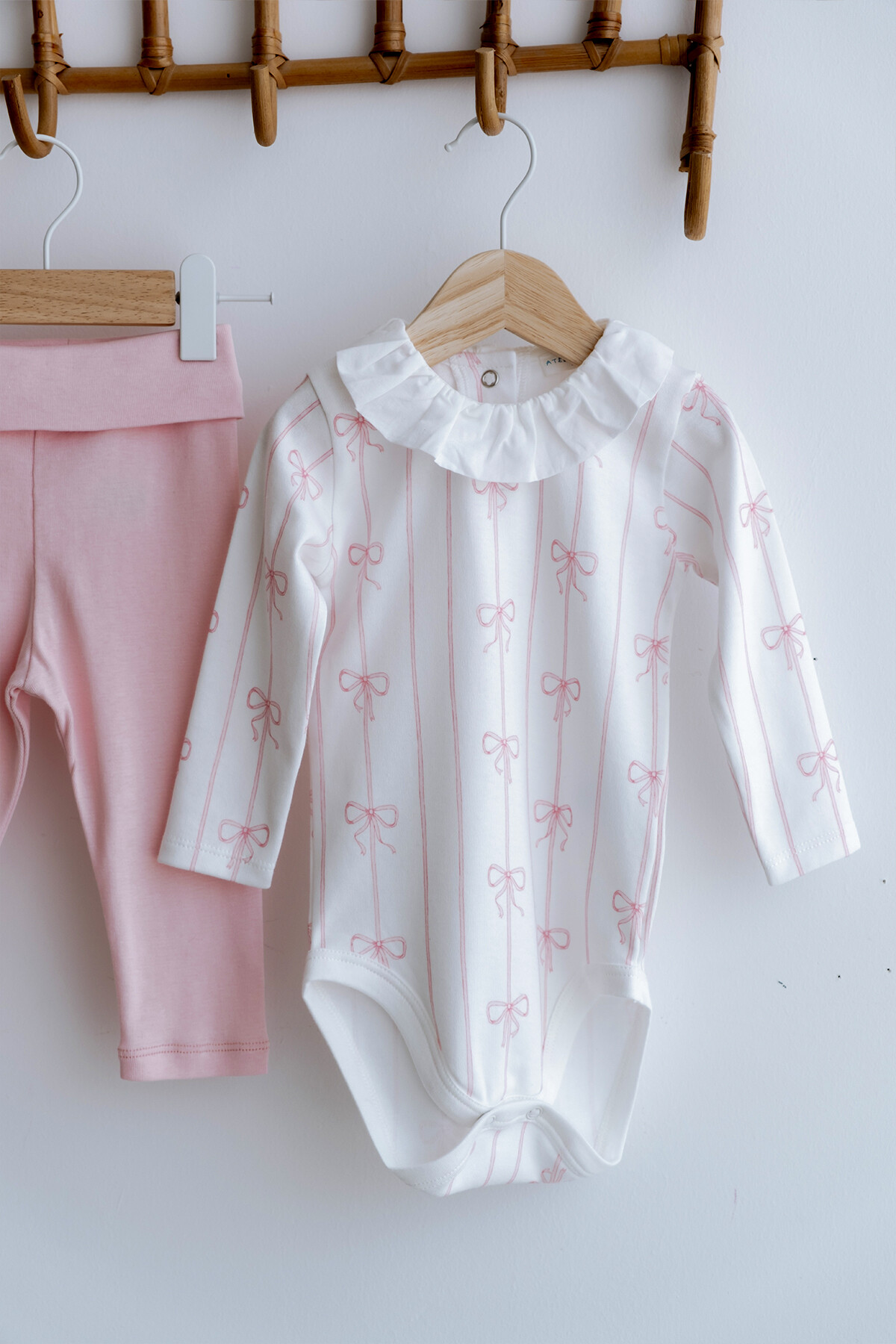 Body & Pantolon Seti - Kurdele / Pembe