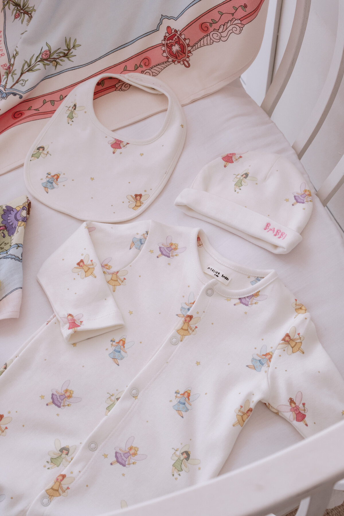 NEWBORN SET (4-PIECE) - FAIRY TALE