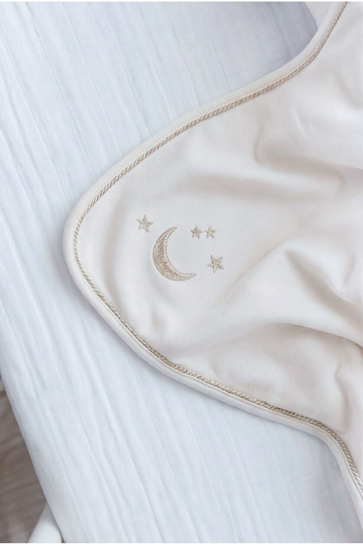 NEWBORN SET (4-PIECE) - TINY MIRACLES