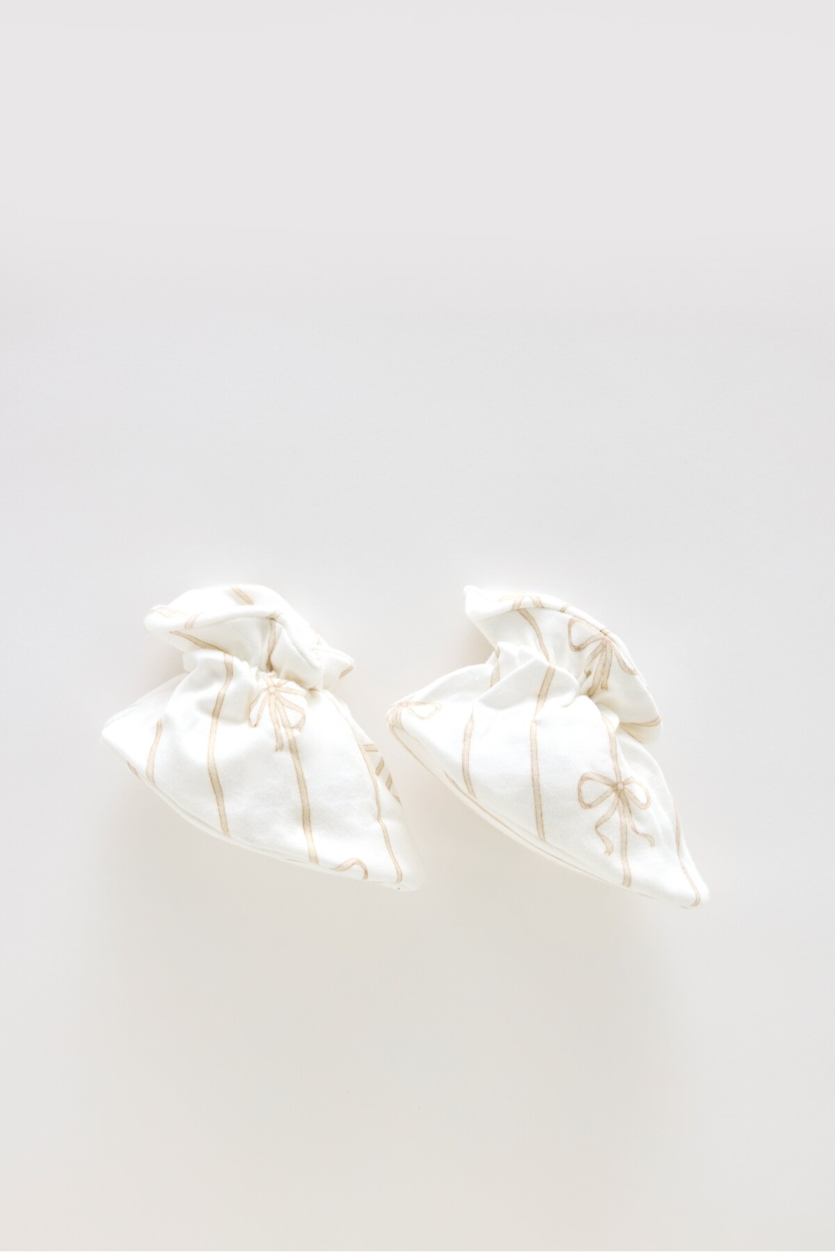 Bebek Patiği - Kurdele / Bej