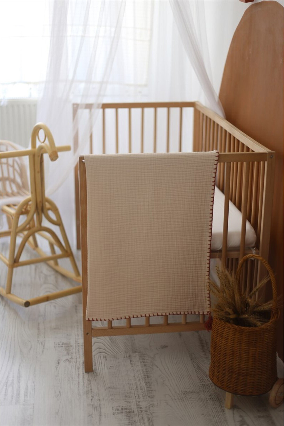El İşlemeli 4 Katlı Müslin Bebek Örtüsü - Bej / Kiremit