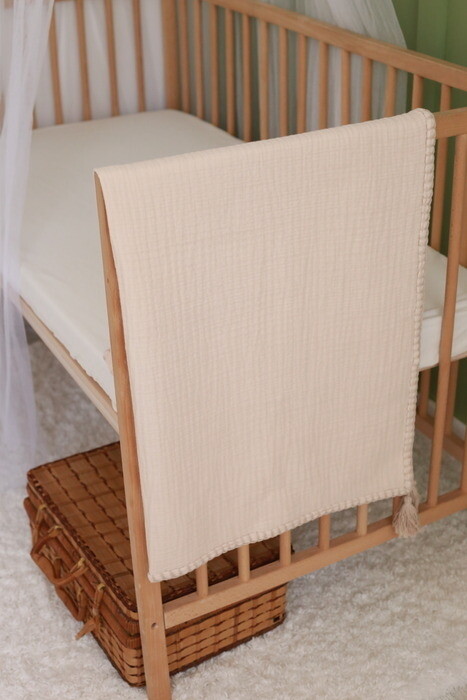 Hand Embroidered 4-Layer Muslin - Beige/Beige