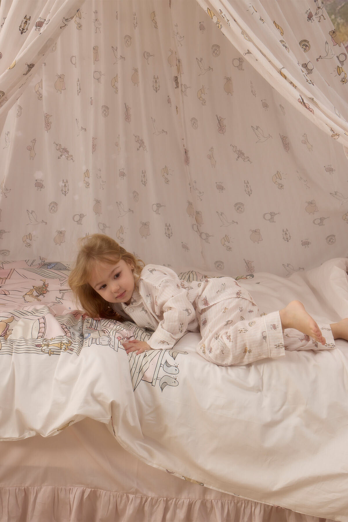 Pyjama Set - Theatre / Pink