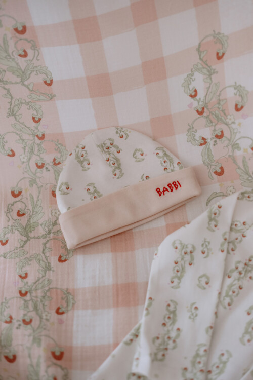 Newborn Set ( 3-Piece) - Strawberry