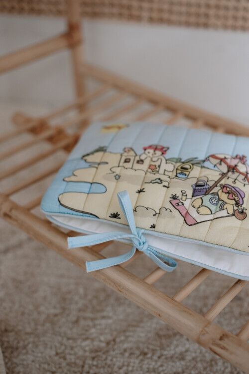 WET WIPES & DIAPER BAG - BEACH/GIRL