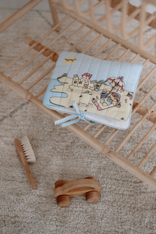 WET WIPES & DIAPER BAG - BEACH/GIRL