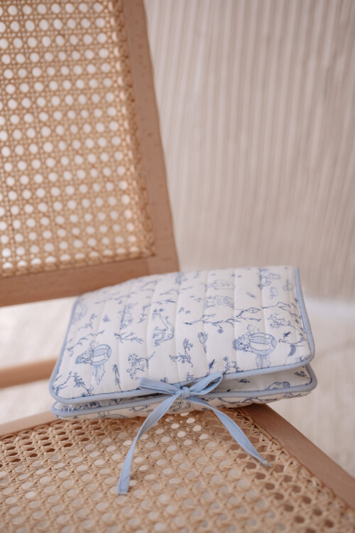 Wet Wipes & Diaper Bag - Toile De Jouy / Blue