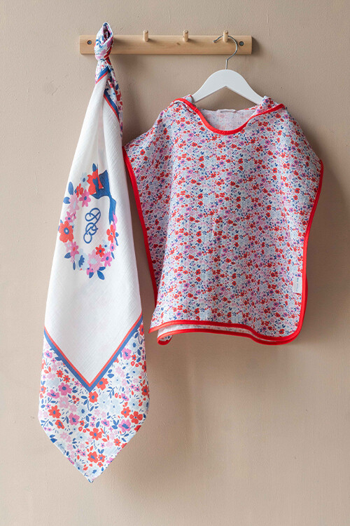 Baby Poncho - Tiny Flowers / Red