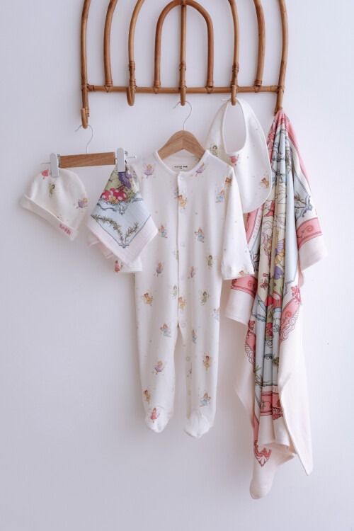 Newborn Set (5 Piece) - Fairytale