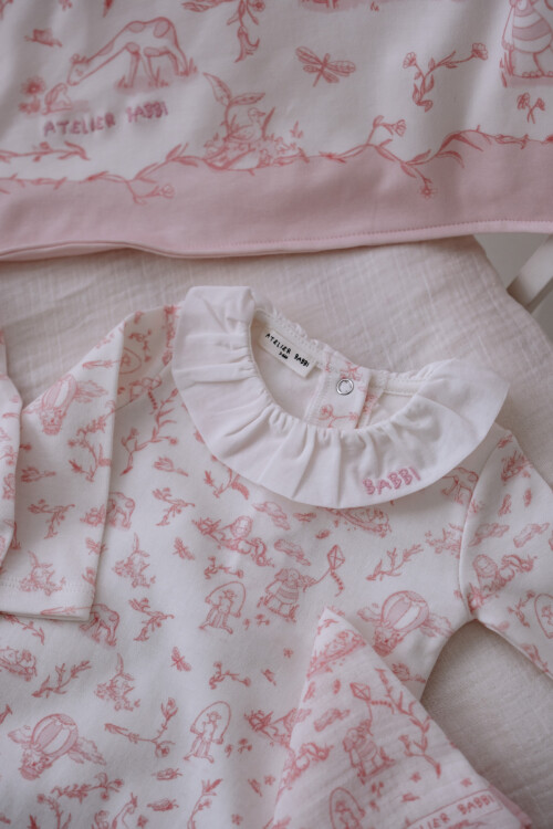 Newborn Set (5 Piece) - Toile De Jouy/Pink
