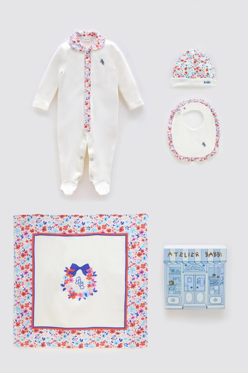 NEWBORN SET (4-PIECE) - TINY FLOWERS / RED