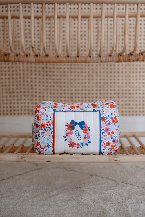 Care Gift Set - Tiny Flowers / Red