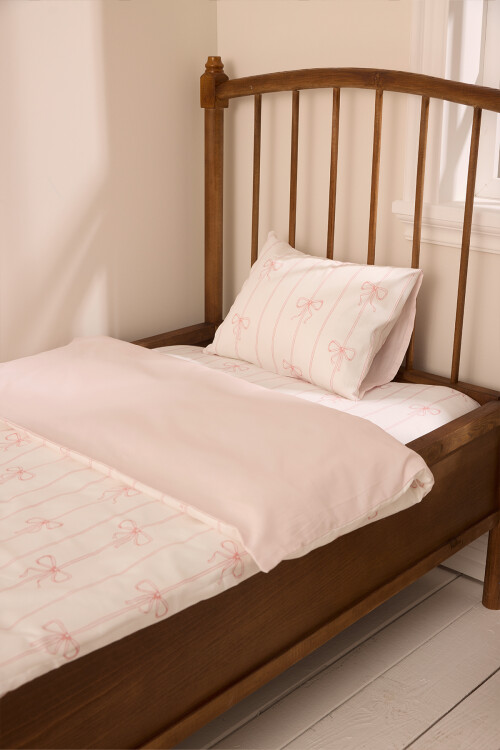 BEBEK/ÇOCUK NEVRESİM TAKIMI - KURDELE / PEMBE