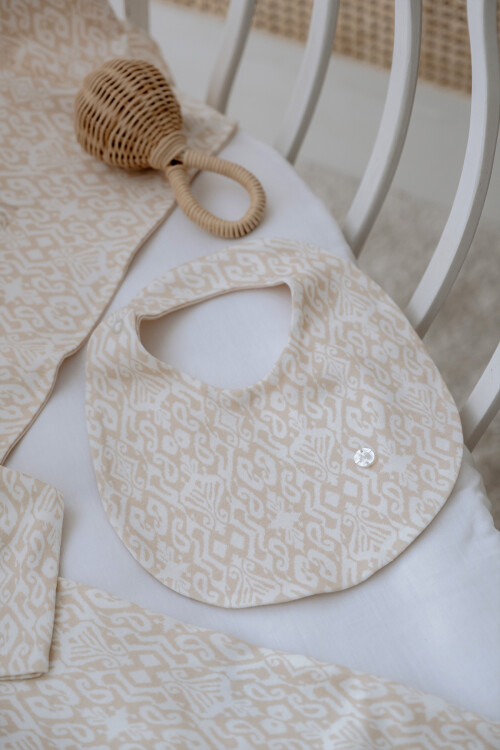 Bib - Ikat / Beige