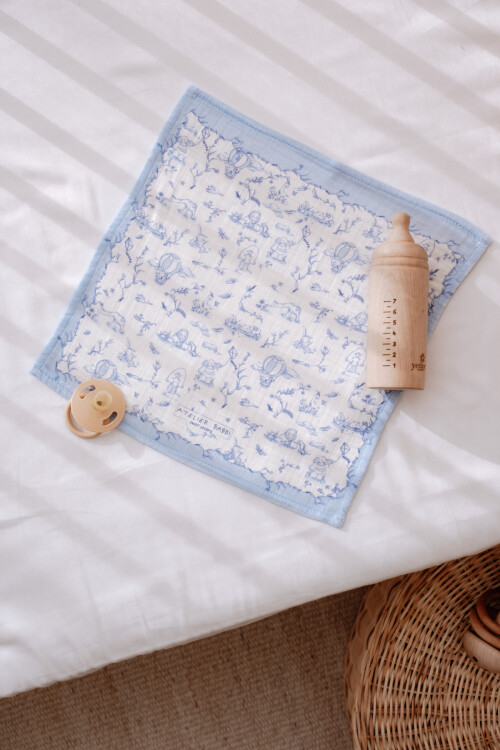 Muslin Swaddle and 3 Piece Mouth Cloth Set - Toile de Jouy / Blue