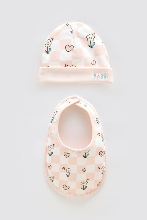 Newborn Bib & Hat Set - Checkers