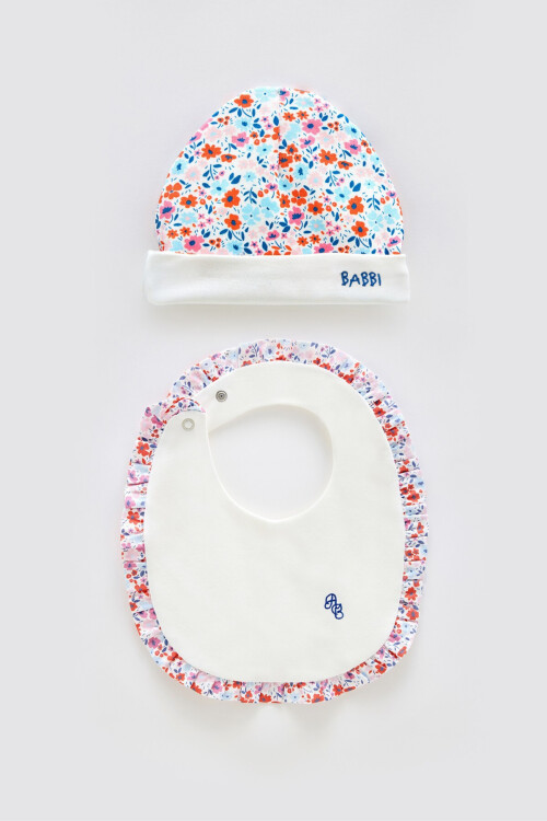 Newborn Bib & Hat Set - Tiny Flowers / Red