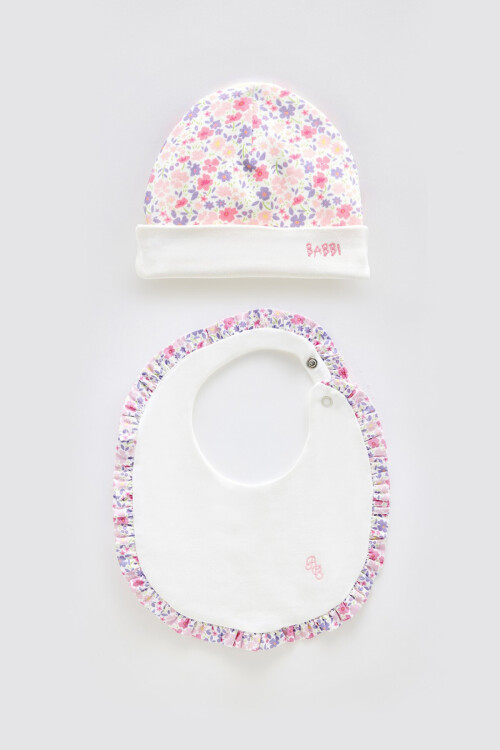 Newborn Bib & Hat Set - Tiny Flowers / Pink