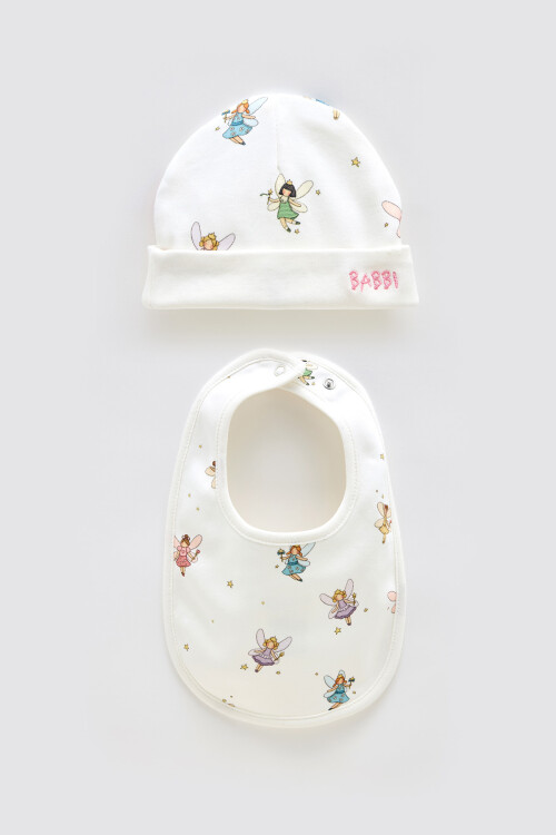 Newborn Bib & Hat Set - Fairytale