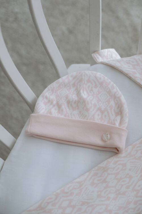 Newborn Hat - Ikat / Pink